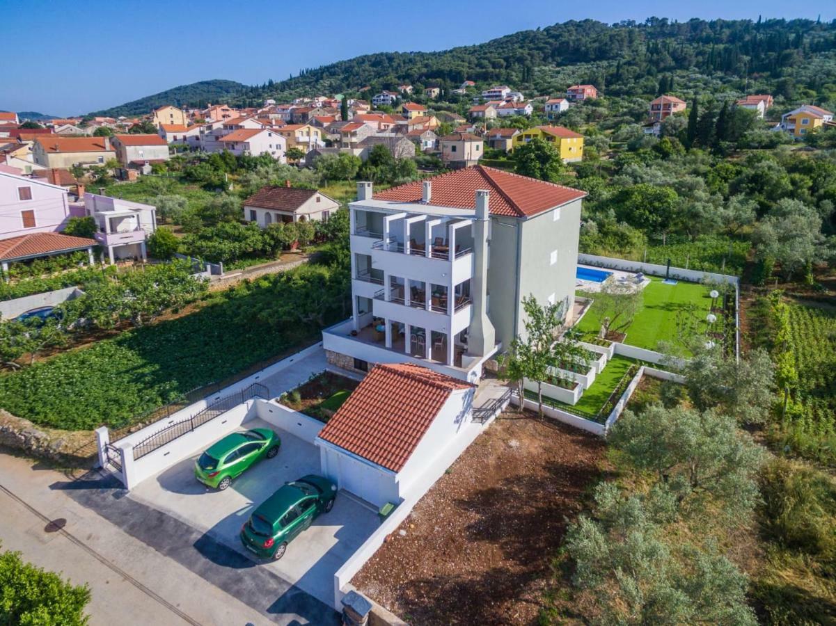 Very Good Life Apartment