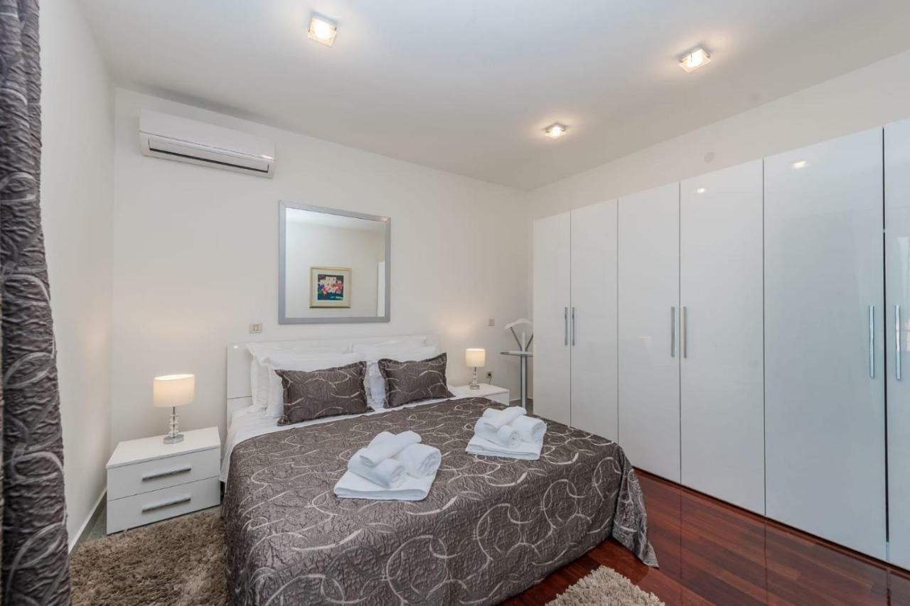 Very Good Life Apartment *